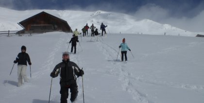 naturhotel-urlaubsfotos-winter-2009-maerz--skifahren-und-schneeschuhwandern bild#130