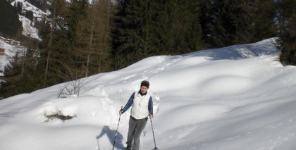 naturhotel-urlaubsfotos-winter-2009-maerz--skifahren-und-schneeschuhwandern bild#224